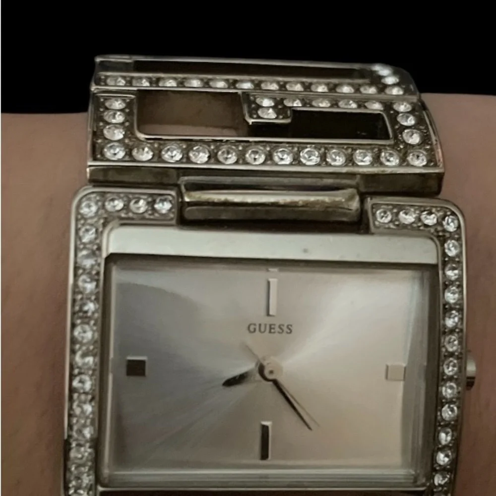 Guess Silver Crystal Embellished Watch - Picture 4 of 5